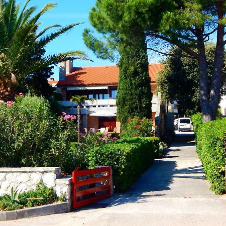 Apartmani Jutro Novalja Εξωτερικό φωτογραφία