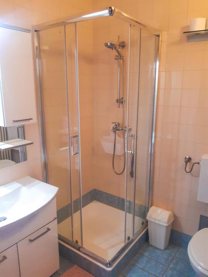 Apartmani Jutro Novalja Εξωτερικό φωτογραφία