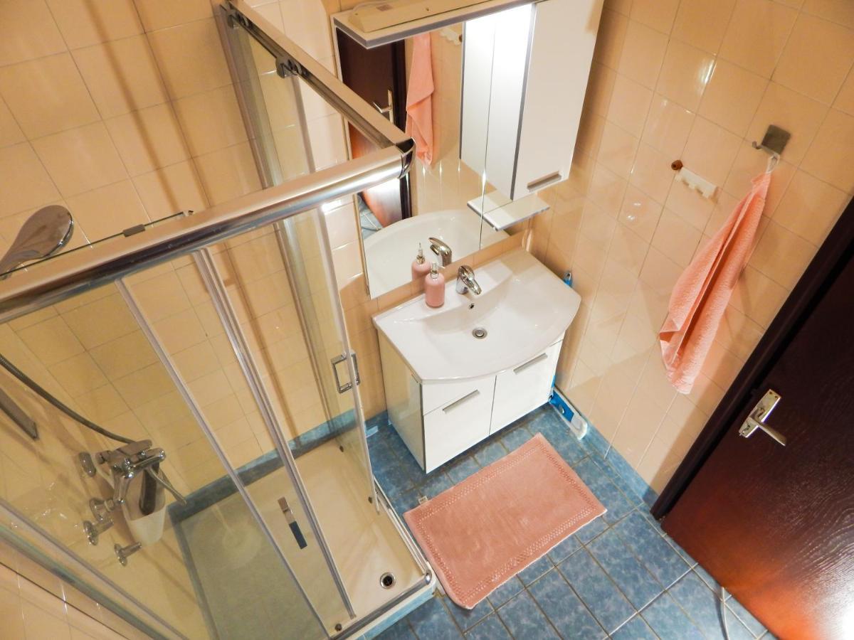 Apartmani Jutro Novalja Εξωτερικό φωτογραφία
